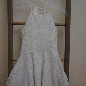 Off White halter style dress; Sz S
